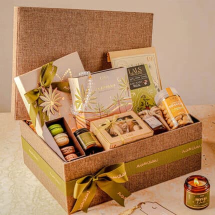 grand gift hamper