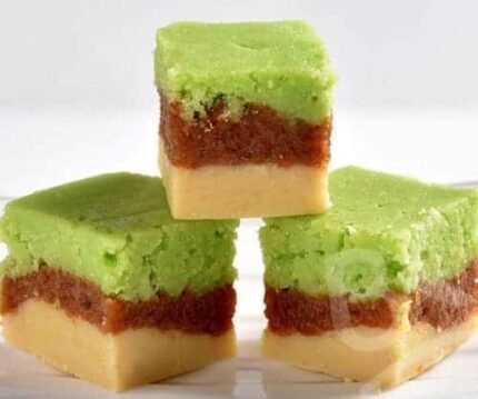 Khopra Habshi 1 kg Bundu Khan mithai gift