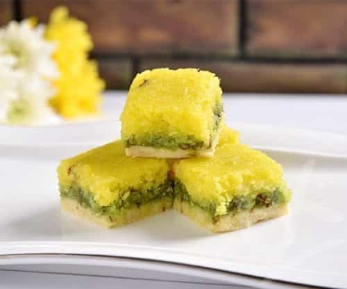 Pineapple Halwa 1 kg Bundu Khan Lahore - Bundu Khan Sweets Pineapple Halwa 1 kg Bundu Khan Lahore - Bundu Khan Sweets | Lahore Gifts Online