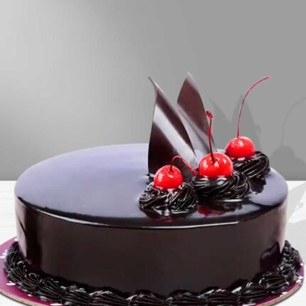 Chocolate Cake (PC Hotel & Avari Hotel, Marriott) by 5-Star (PC/Marriott) in Lahore