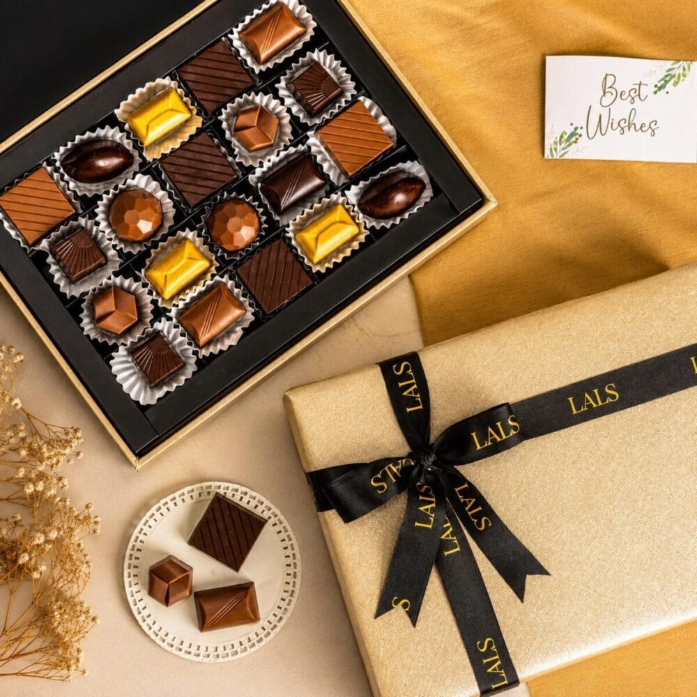 Classic Gold Leather - CHOCOLATES Classic Gold Leather - CHOCOLATES | Lahore Gifts Online