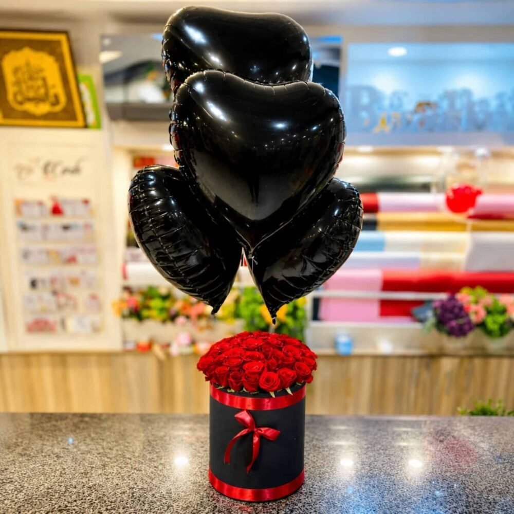 Red Lover Bloom 2 - Anniversary Gifts Red Lover Bloom 2 - Anniversary Gifts | Lahore Gifts Online