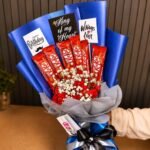 Purple KitKat Bouquet - Anniversary Gifts | Lahore Gifts Online