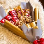 KitKat & Twix Bouquet - Anniversary Gifts | Send Gifts to Pakistan, Premium Gift, Same day delivery Pakistan