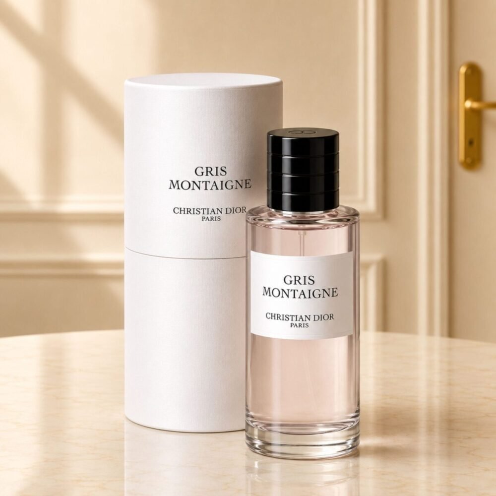 Christian Dior Gris Eau De Perfume 100 ml - Perfume Collection Christian Dior Gris Eau De Perfume 100 ml - Perfume Collection | Lahore Gifts Online