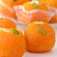 Mooti Choor Ladu 1 kg Chashni Lahore mithai gift
