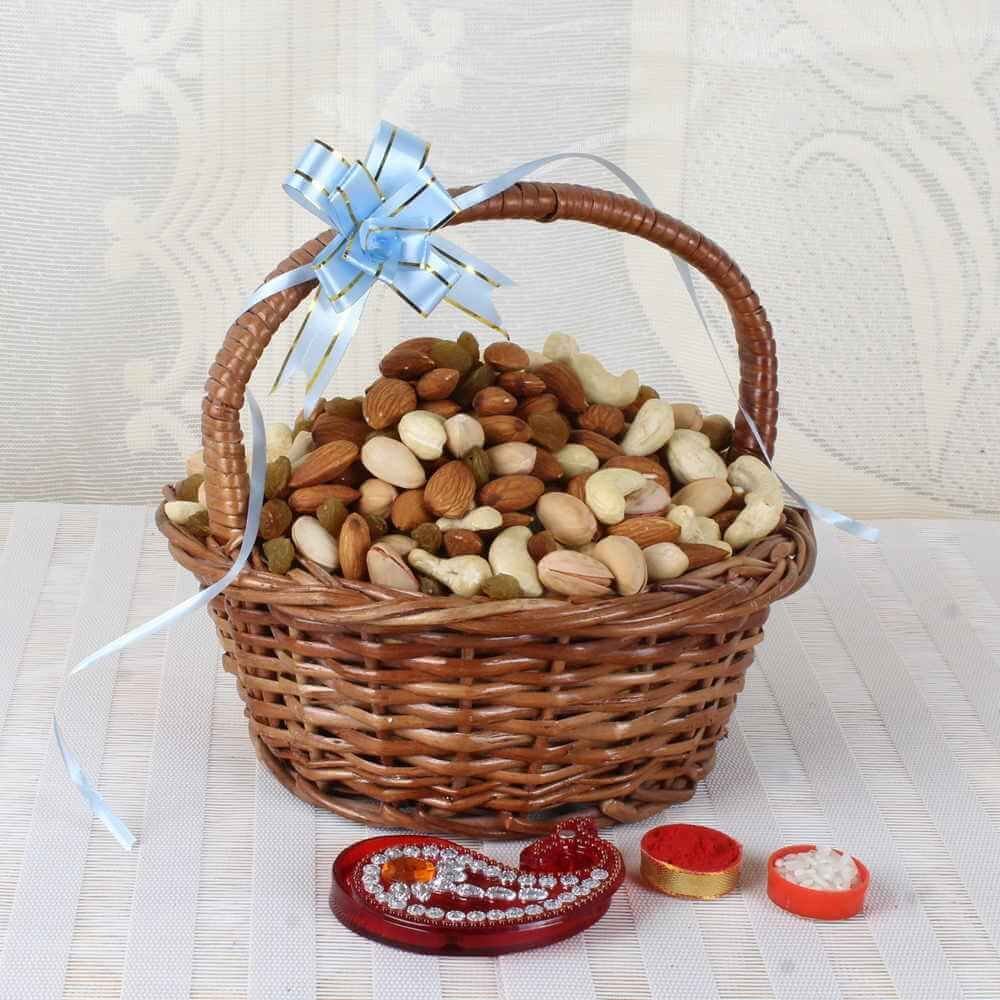 Half Kg Dry Fruit Basket - Dry Fruits Half Kg Dry Fruit Basket - Dry Fruits | Lahore Gifts Online