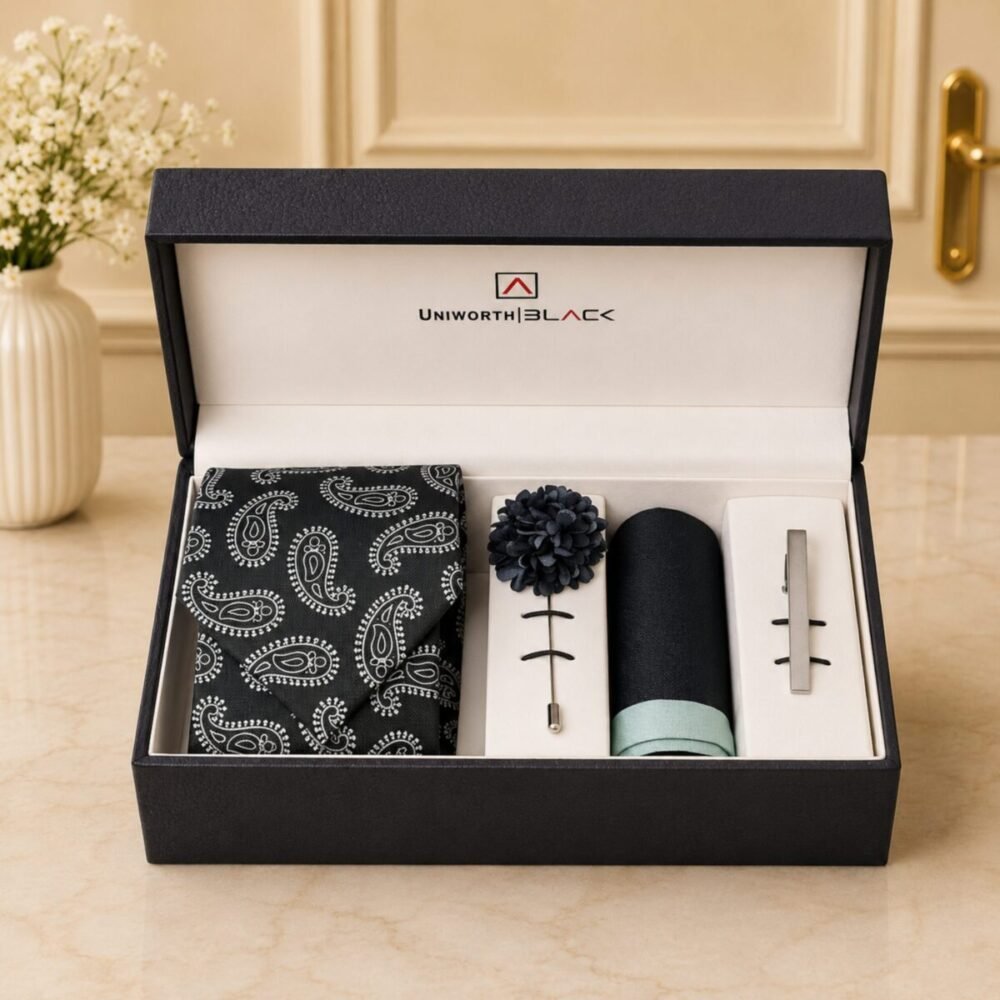 Black/Green Paisley Men Accessories Box - Men’s Accessories Black/Green Paisley Men Accessories Box - Men’s Accessories | Lahore Gifts Online
