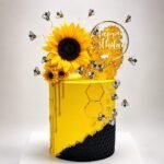 Honey Cake with Sun Flowers by O’Clock in Lahore