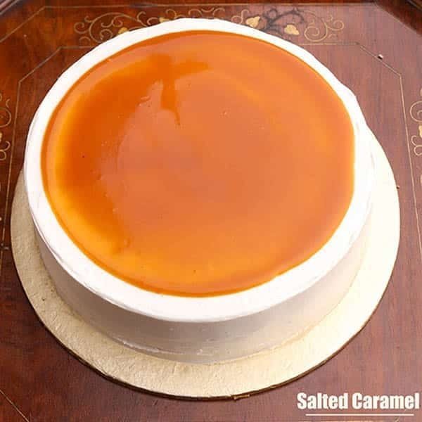 Salted Caramel Crunch Cake - Le Cafe Cakes Multan Salted Caramel Crunch Cake - Le Cafe Cakes Multan | Lahore Gifts Online
